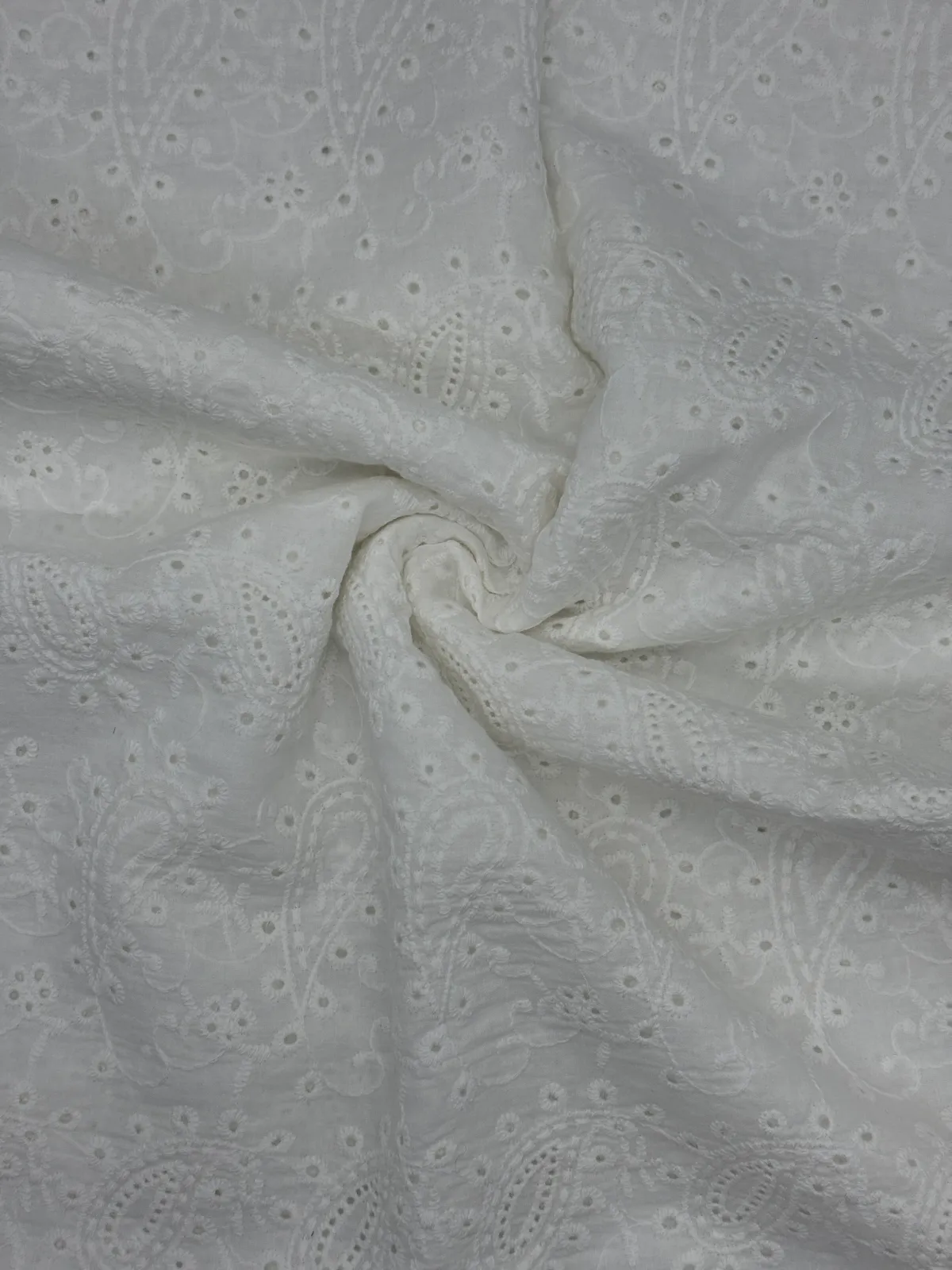 NIUNIU TEXTILE 全棉绣花布 100%C
