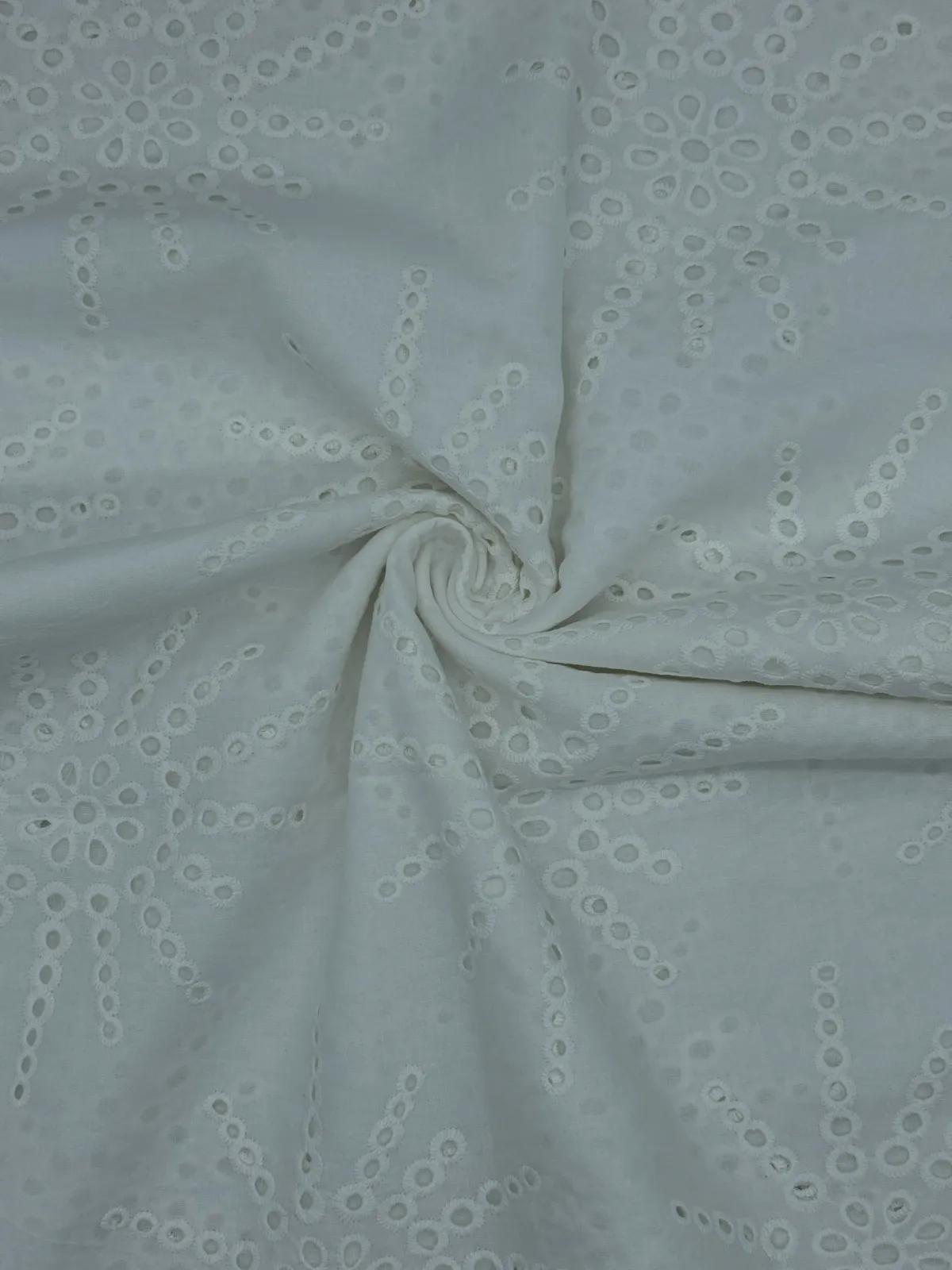 NIUNIU TEXTILE 全棉绣花布 100%C
