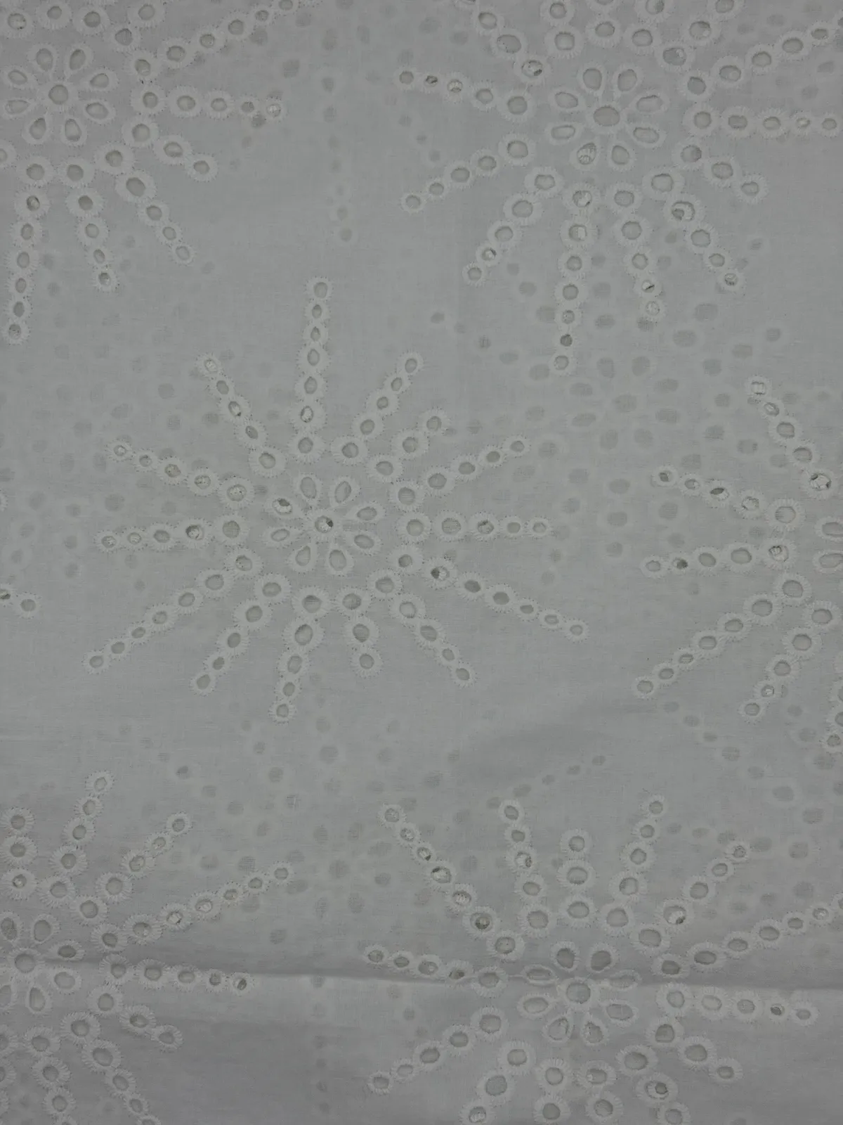 NIUNIU TEXTILE 全棉绣花布 100%C