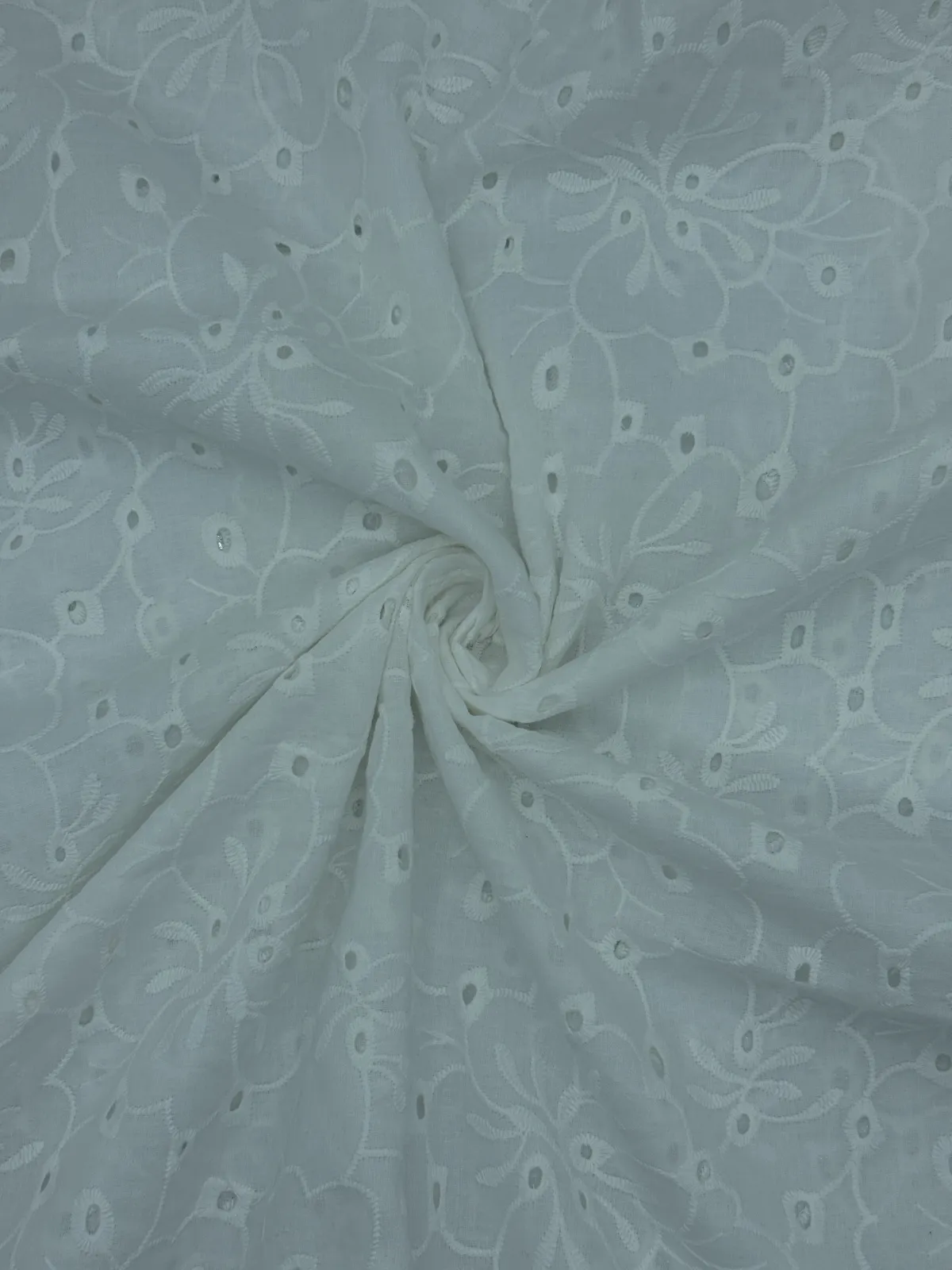 NIUNIU TEXTILE 全棉绣花布 100%C