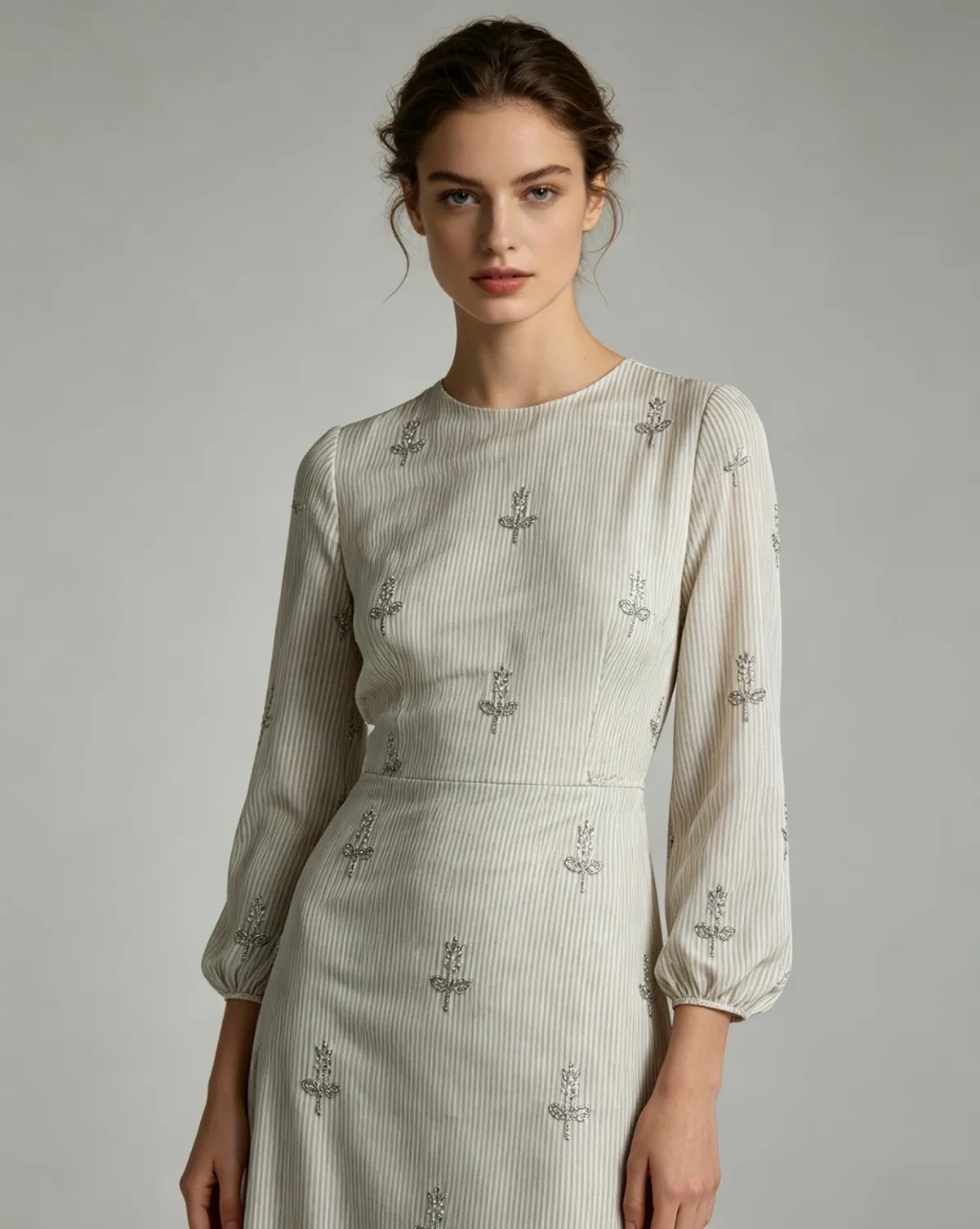 NIUNIU TEXTILE 全涤条纹绣花 100%T