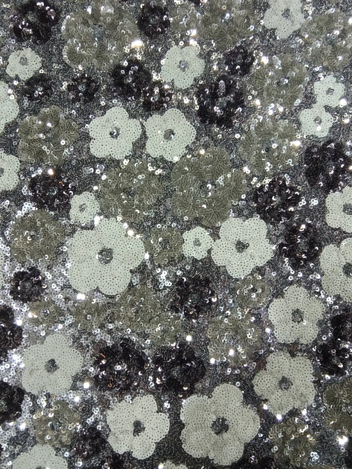 绍兴市星承纺织品有限公司 亮片绣 涤95%氨纶5%